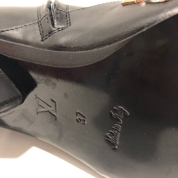 Louis Vuitton Gold rush Stud Ankle Boots - Picture 6 of 6